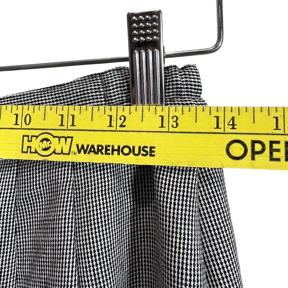 Vintage Houndstooth Size 8 Pleated Skirt Knee Length Professional Career Midi - Picture 7 of 9